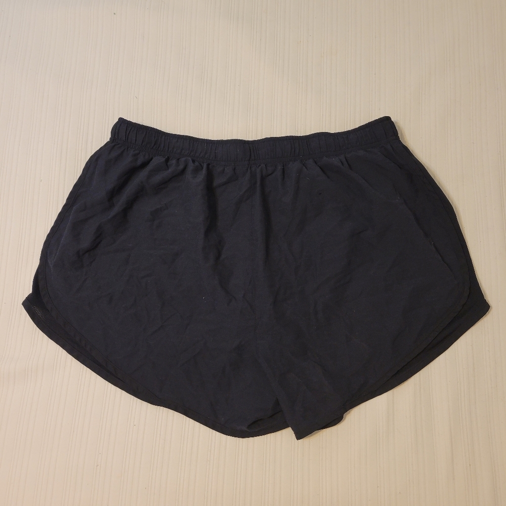 Nike Women's Black Shorts - Picture 4 of 4